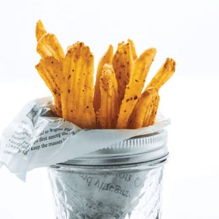 Patatine fritte pepe nero e cipolla 