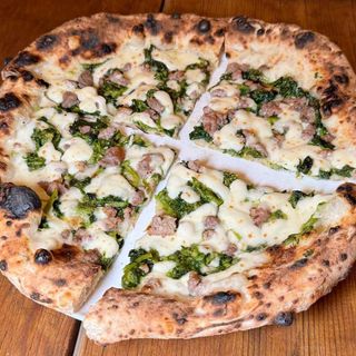 Mozzarella spinaci salciccia 