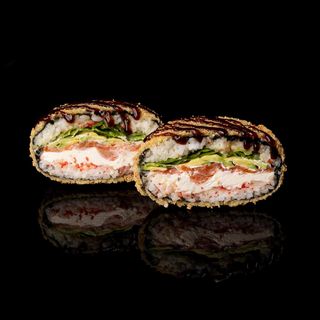 Суши бургер з семгою