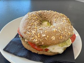 Bagel Veggie