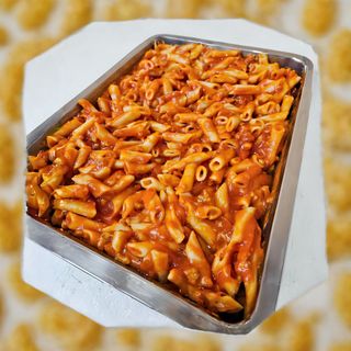 Media Ración De Macarrones Boloñesa