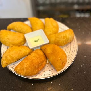 Empanada De Pollo (1 Ud.)