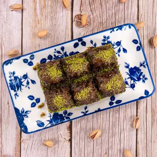 Баклава с шамфъстък и шоколад (250г)