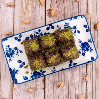 Баклава с шамфъстък и шоколад (250г)