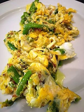 Revuelto de Cogumelos e Espargos