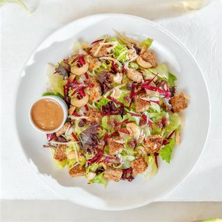 Crunchy Nut Salad