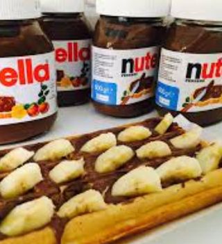 Goferek z  Nutellą i Bananami