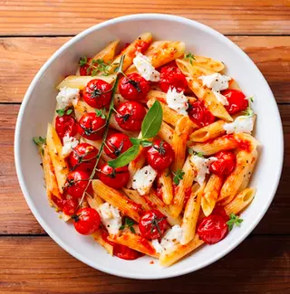 Penne pomodoro & mozzarella
