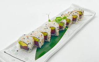 46. Uramaki tonno avo - 8 pezzi