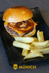 3. Hamburguesa L'Americana