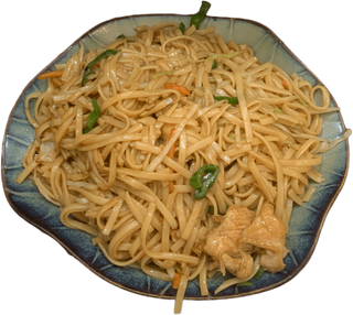 Tallarines Fritos Con Pollo鸡炒面