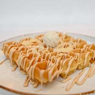 Classic waffle Raffaello