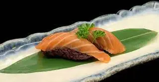 52. Nigiri black sake
