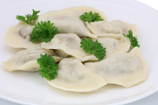 Pierogi z kapustą i grzybami na/c