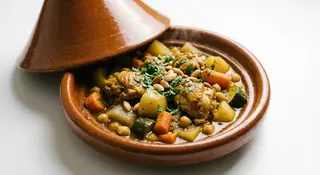 Tajín De Pollo Del Payés Verduras