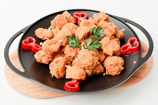 Ciuperci pane și sos de usturoi