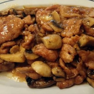 Ternera con champiñones