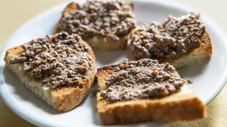 Crostini toscani