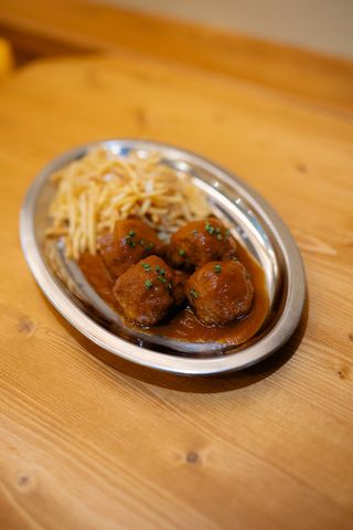 Albóndigas a la vizcaína
