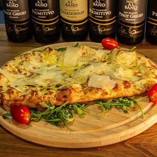 Пица Чийзи бред фамилна