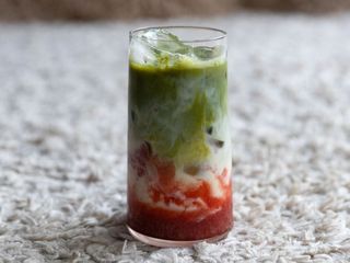 Матча полуниця