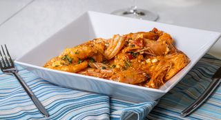 Скариди саганаки