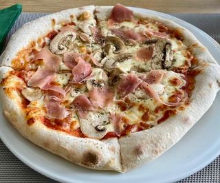 Presunto com Cogumelos e Trufas