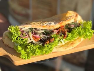 KEBABPURI Z KURCZAKIEM (450g)