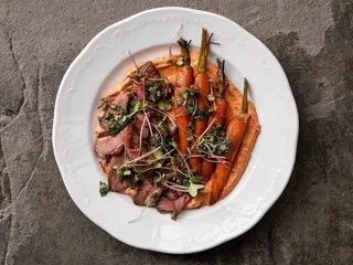 Морква на грилі з ростбіфом (230g)