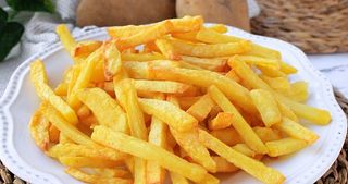 Patatas Fritas Caseras (Ración)