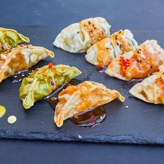 Gyozas mix (8 uds)