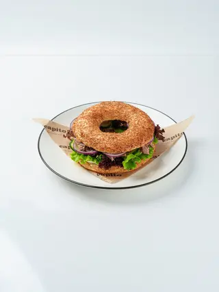 Бейгл с тунцом (290г)