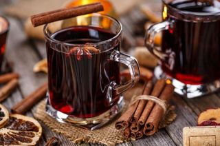 Глінтвейн Cotnar Холодний Напівсолодкий 9-12%