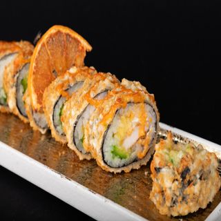 139B. Futomaki Frito Salmon (4 Pzs.)