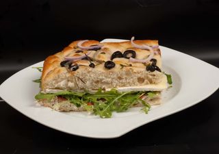 Фокача с плънка Капрезе (400г)