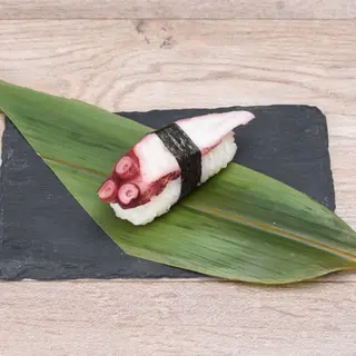 Nigiri Pulpo