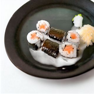 462. Sake Maki (8 Pzs.)