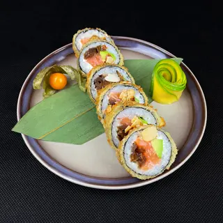 T1 Futomaki łosoś MOWI, zapieczone w całości w panko 6szt