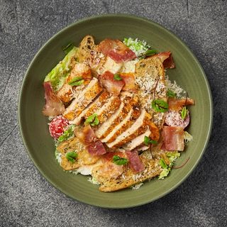 Салат цезар з індичкою (260г)