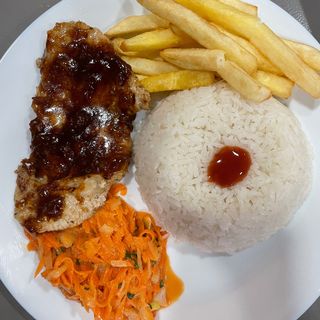 Caldo de Costilla de Cerdo/ Lomo de cerdo en salsa BBQ