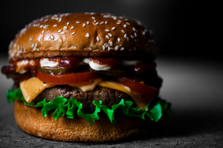 Mirific "The Taste" burger