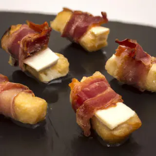 Montado Bacón Y Queso