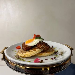 Вафлі з куркою bbq