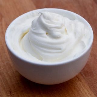 თეთრი კრემი (100 გ) - White Cream (100g)