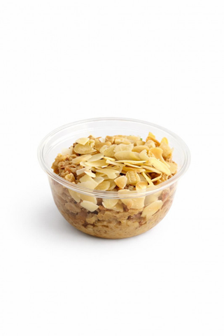 Porridge cu miere, nuci si curmale