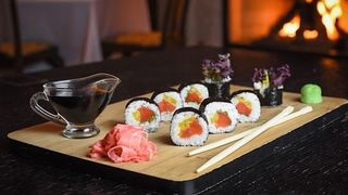 *უმამი მაკი როლი