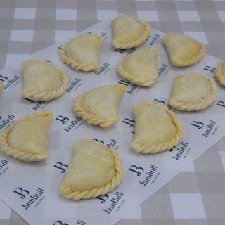 Самса с говядиной и тыквой