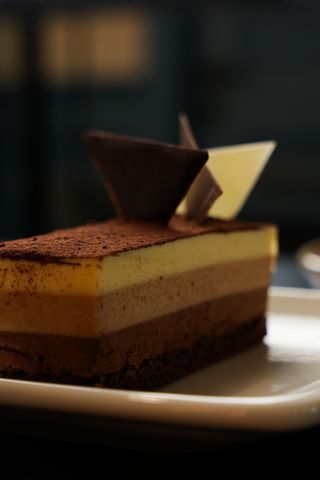 სამი შოკოლადი Three chocolates