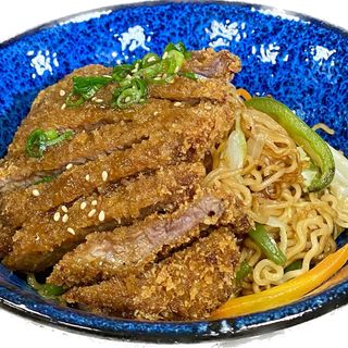 Yakisoba de ternera 