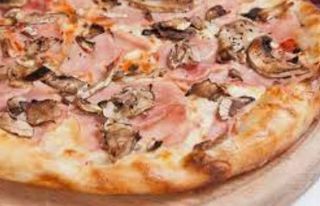 Prosciutto e funghi